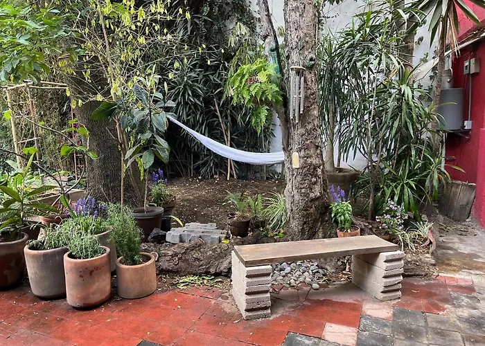 Artist's Or Couple's Casita & Holiday home