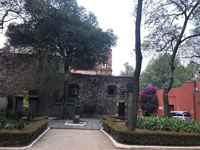 Artist's Or Couple's Casita &